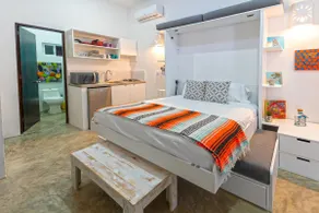 1Golden Zone Garden Studio: Pool + Beach 2 Blocks - Image 3
