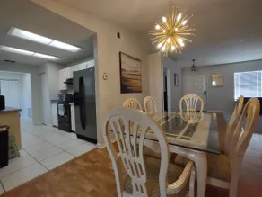 Cheerful 4 Bedroom Pet Friendly with Pool - Image 3
