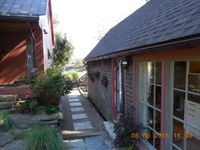 Brunswick Riverfront Garden Cottage - Image 3