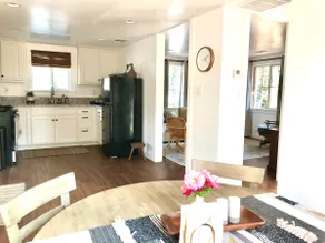 Gateway Bungalow 45mins to Sequoia National Park - Image 5