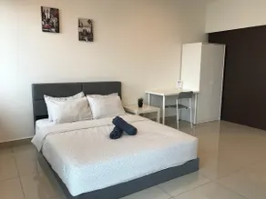 CozyStudio 2pax #5 @ TrefoilSetiaAlam {WiFi/TV box} - Image 3