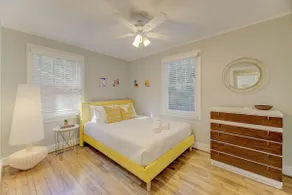 The Forest Lake Partridge Home - Image 4
