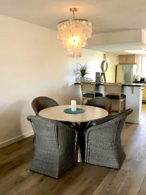 Luxuriöse Strandvilla im Küstenresort, nur wenige Schritte vom Strand entfernt, hervorragende Ausstattung - Image 3
