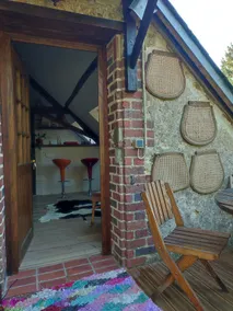 chalet with terrace overlooking garden - Image 3