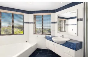 Breathtaking Nambucca river and ocean views - Image 5