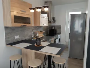 Nice 2-room with terrace in the heart of Vichy - Image 2