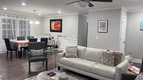 Full Home Cheerful 3-bedroom Ranch - Image 2