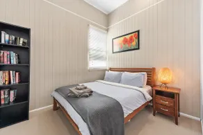Stylish 1 Bedroom Apartment ~ New Farm - Image 5
