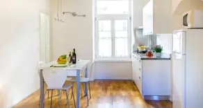 APT WITH TERRACE IN THE HEART OF THE HISTORIC CENTER-ARCO - Image 3