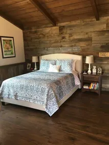 Old Rich Valley Cabin - Image 2