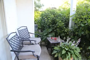 4 Bedroom House near Lagoon - Image 4