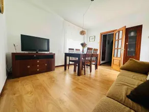 Entire house with a terrace with views - Image 2