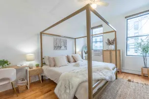 Ask About our Summer Discount for this 1 King Bed! - Image 2