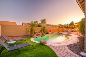 Free Pool Heat • Fire Pit • Family Fun - Image 4