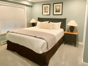 2B Ski-In&Out⛷Hot Tub⬬Heated Pool⬬BBQ⬬Netflix⬬Deck - Image 3