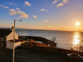 Harbour Lights - Spectacular Sea Views - Image 4