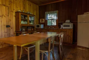 Tranquil Rustic Log Cottage - self-contained - Image 5