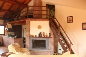 Mount Etna Chalet - Image 5