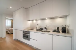 Ahoy Apartments, Premium 1-bedroom apartment with a view. - Image 2
