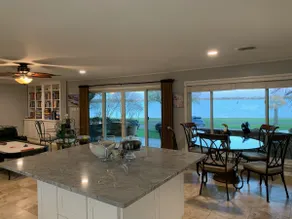 THE LAKE HOUSE AT KNOB HILL - Image 3