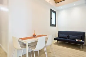 Family apartment close to Parc Güell - Image 2