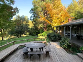 Charming Country Home w/ Pond - Image 2