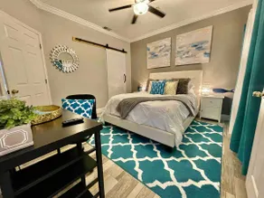 UPDATEDVacation condo! HEATEDpool3 miles to beach - Image 3