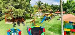 Magnificent Country House |SPA, Tree Climbing & Zipline! - Image 5