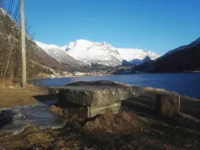 Close to fjords and mountains - Image 5