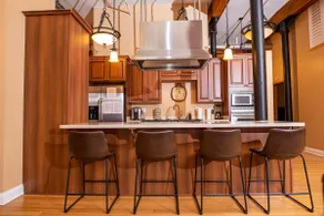 Luxurious Downtown Condo by Georgia St - Image 5