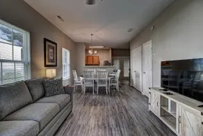 Pet-Friendly Crash Pad | Near ATL & Attractions! - Image 2