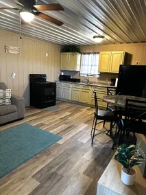Cozy Cliff Cabin - Image 4