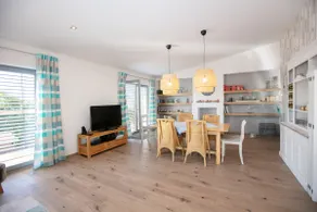 Bright, modern, spacious apartment in Polch - Image 3