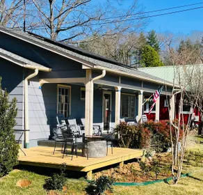 Lake Life House-Pet Friendly-Stunning Lake View! - Image 4