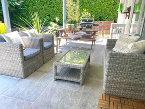 Garden Retreat w/Hot Tub – Sandbanks Beach 15 mins - Image 5