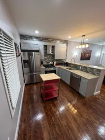 New York inspired brick house 4 mins from Train !! - Image 2
