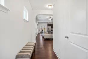 Modern Townhome - Image 2