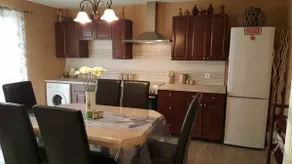 Amazing value,minutes to the beach 2 bedrooms - Image 3