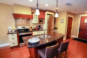 800 sqft 1BR Solara Luxury Hideaway - Image 4