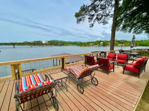 The Villa @ Kleinshore Resort / Lake Hamilton - Image 5