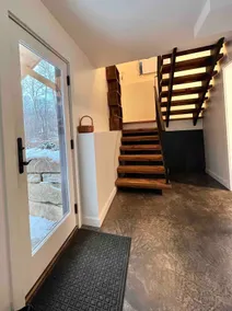 Private new house on 10 acres of pristine nature - Image 3
