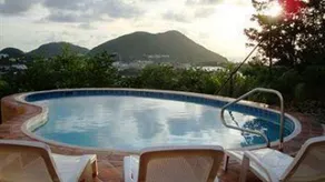 Paradise Cove Villa- Apartment Deck Lodge, Ocean View - Image 4
