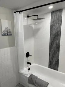 Quiet Cottage 1BR/1BA | Near Ft. Tuthill + Parking - Image 4