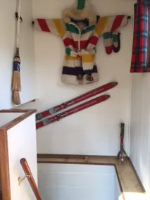 Banff Beaver Cabins - Gopher Basement Suite - Image 5