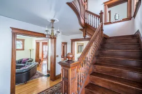 Greenport Victorian Captains House - Image 5