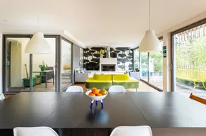 Green house, 1 stop 7mn from Paris, 5 bedrooms - Image 2