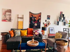 Sunday’s with Lovey! 3 bedroom unit 2 full baths. - Image 3