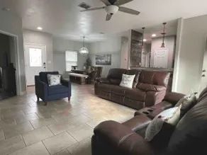 5 mi to Lake-Family-Pet Friendly-Discounts Available - Image 2