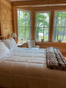 Charming 3 bedroom cottage on Notched Pond - Image 4