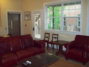 Large Historic Downtown Loft Front - Image 3